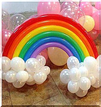 balloons in the form of a rainbow