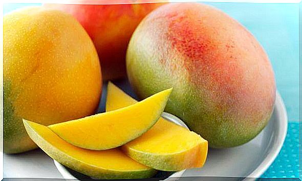 mango slices