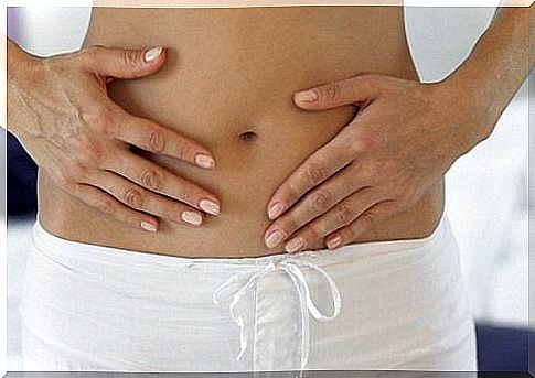 Apple cider vinegar a day helps the stomach to function