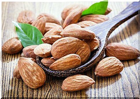 Almonds can be helpful in burning belly fat.