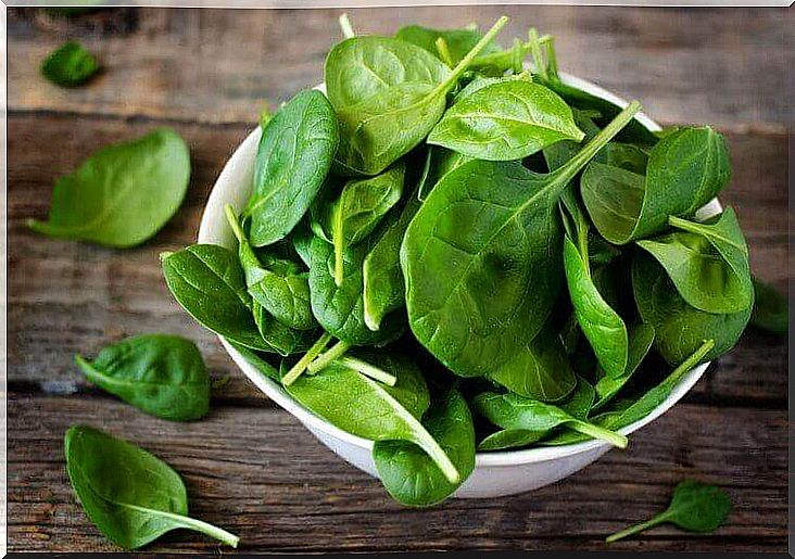 Calcium-rich vegetables: spinach.