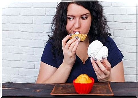 In many cases, psychological consequences can also occur around overeating