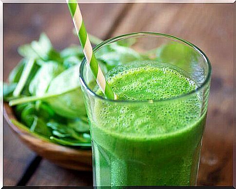 green smoothie spinach