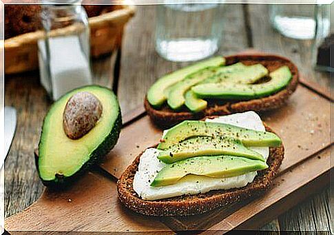 Oregano-flavored vegan cheese goes well with bread