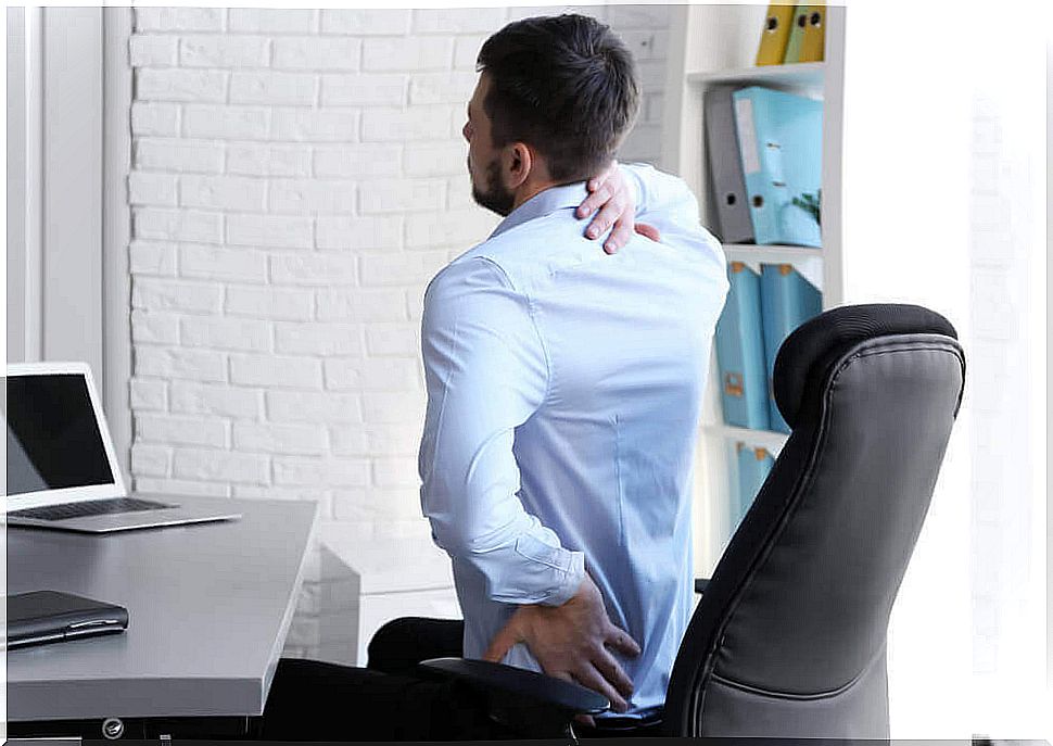 Being in poor posture does not promote back fat burning.