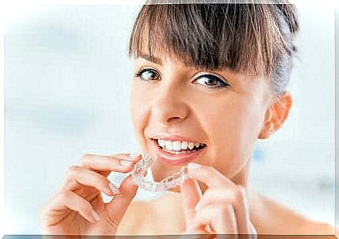 Invisible orthodontics: what is it about?