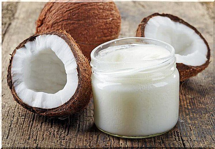 Coconut oil helps with lip cracking due to drought