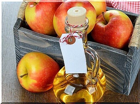 versatile apple wine vinegar to help clean your home