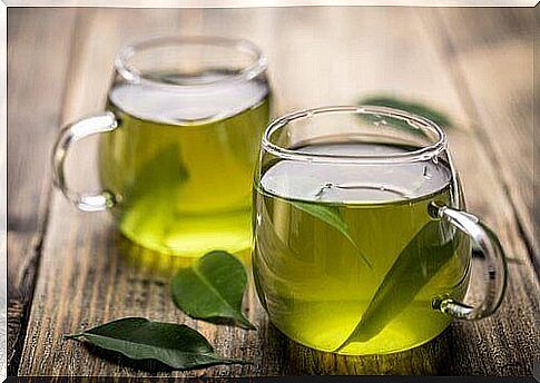 The awesome effects of the daily drinking of green tea