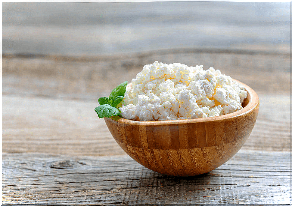 healthiest cheeses: cottage cheese