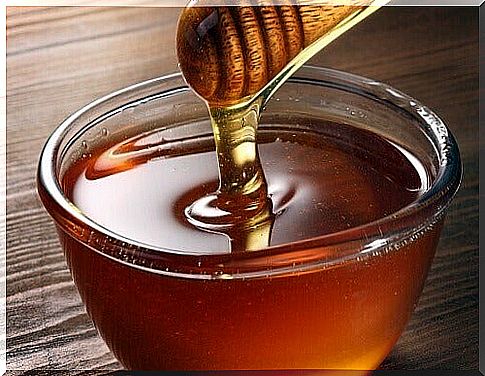 Honey helps prevent burns from inflammation